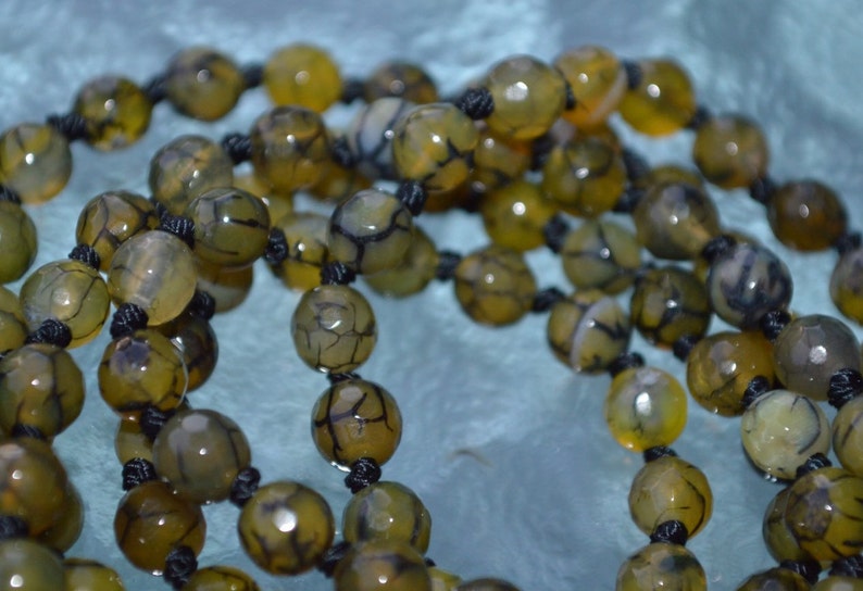 108 Green Agate Dragon Vein Hand Knotted Mala Bead Necklace Buddhist Prayer Beads Knotted Gemstone Mala Energized for Spiritual Awakening