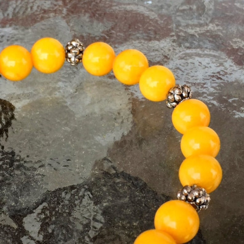 8 mm Garnet & Orange Jade Mala Bead bracelet Emotional Protection Calming Sexual Tensions Marital Disputes Devotion Strong Saturn Success in Business Cures Depression USA Seller 8 mm Garnet & Orange Jade Mala Bead bracelet Emotional Protection Calming Sexual Tensions Marital Disputes Devotion Strong Saturn Success in Business Cures Depression USA Seller