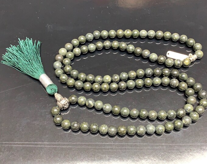 Green 8mm Russian Serpentine Handmade Buddhist Mala Beads Necklace - For opening Heart Chakra, Cellular Regeneration, Kundalini Awakeni