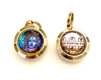 Vashikaran Yantra Kavach Amulet Pendant- For Attracting Love, Enchanting and bringing someone in your life Christmas gifts