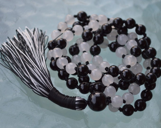 108 Mala Beads, Mala Necklace, Mala Beads, Mala, Prayer Beads, Yoga Necklace, Meditation Beads, Black & White Onyx Mala, Healing Crystals