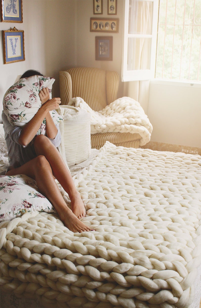 Wool Blanket Super Chunky XXL of Spanish Merina Sheep. 100 Merino Wool