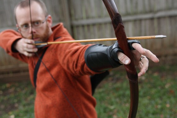 bow and arrow hand guard