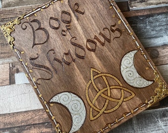 Book of Shadows Pyrography Wooden Book Box, Altar Decor, Witches Storage, Spell Book, Woodburning, Altar Box