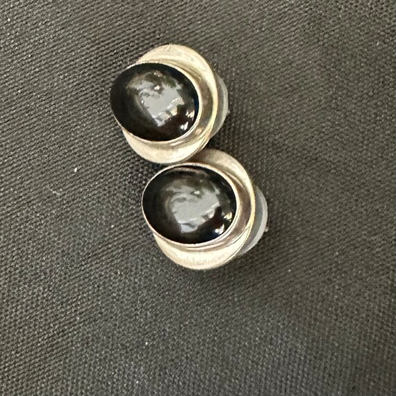 Sterling silver and Onyx vintage earrings - image 6