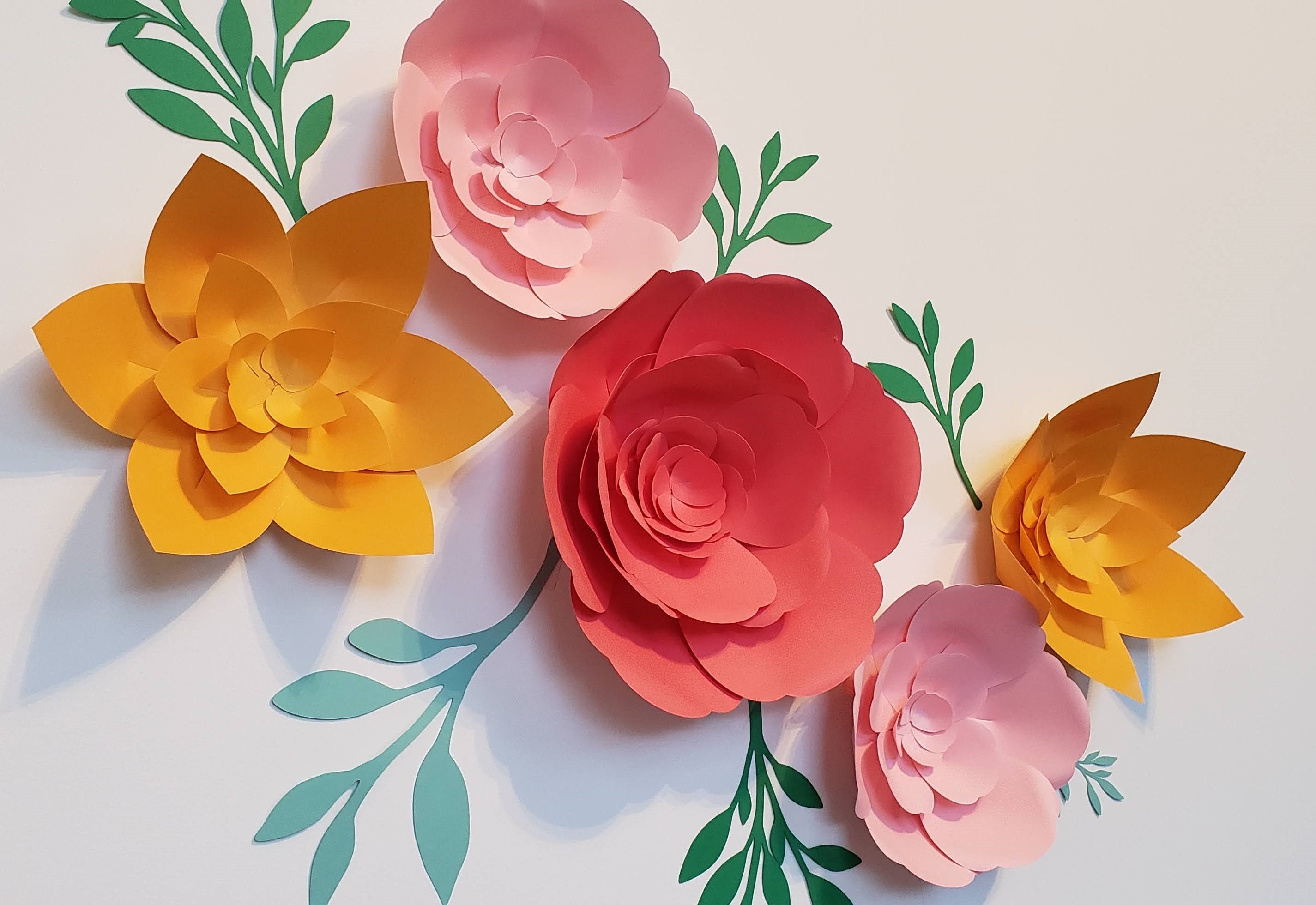 5 large paper flowers set 3D paper flowers nursery decor | Etsy