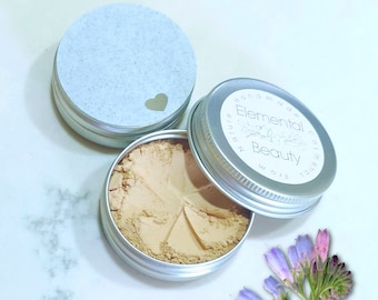 Custom blended mineral foundation