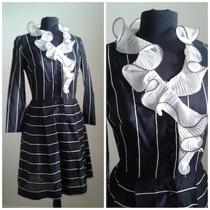 Vintage 50s/60s Dress/Julie Miller design Flounce Ruffled collar/Black ~White /Sz Sm/Med/Cocktail Party/1960 Mad Men~Mrs Maisel Style/