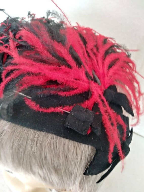 Fabulous Vintage 40s/50s Hat/Black Wool Felt/Red … - image 7