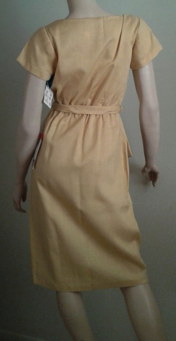 Vintage 50s/60s Dress/Yellow Orange/Beaded Flower… - image 3