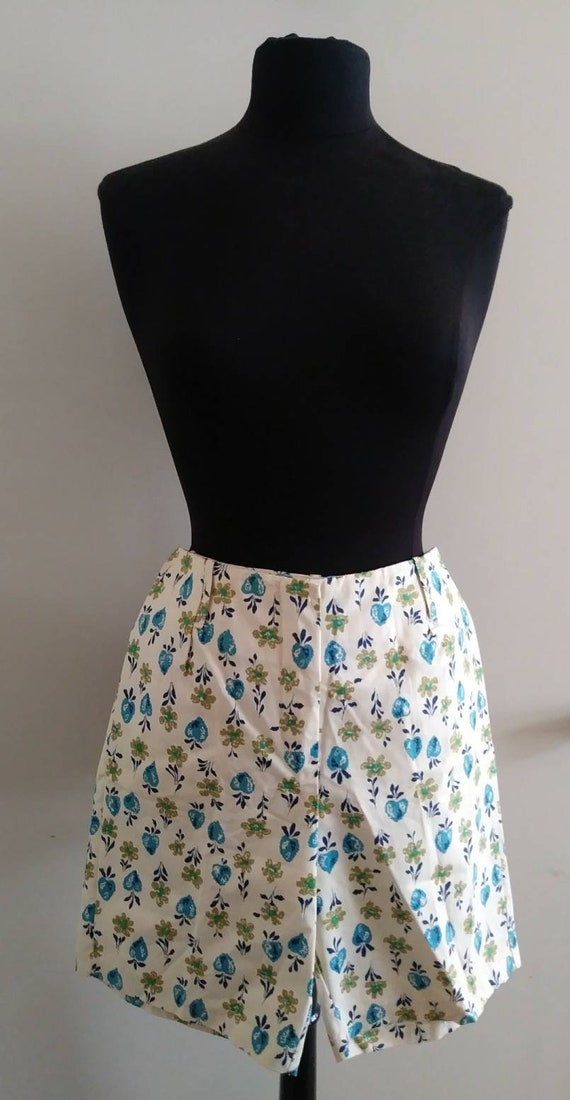 Vintage 60s/70s Cotton Shorts/Blue Green Yellow G… - image 4