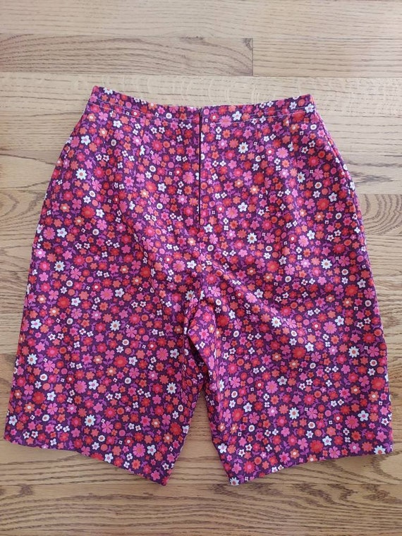 Vintage 50s/60s Cotton Shorts/High Waist/Purple P… - image 3