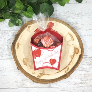 Faveur de fête de la Saint-Valentin, Boîte de friandises de la Saint-Valentin, Saint-Valentin en classe, Cadeaux de la Saint-Valentin, Saint-Valentin Cadeau de lenseignant image 1