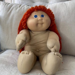OG Signed Cabbage Patch Kids Doll Soft 1978, 1982 Red Hair Blue Eyes Girl 16&quot;