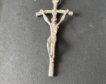 Pewter Crucifix Pendant Religious Charm Jesus Christ INRI Silver Tone