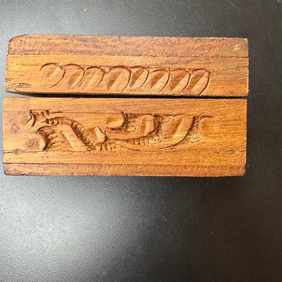 Hand Carved Wood Trinket Box Floral Design Small … - image 10