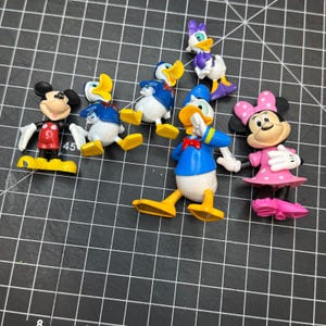 Disney Micky Maus Minnie Donald Daisy Duck PVC Figur Lot Vintage Spielzeug Bild 1