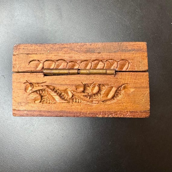 Hand Carved Wood Trinket Box Floral Design Small … - image 7