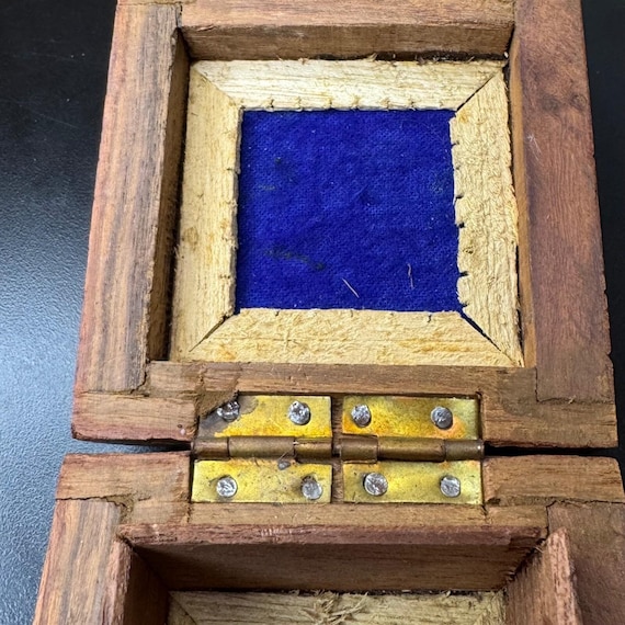 Hand Carved Wood Trinket Box Floral Design Small … - image 6