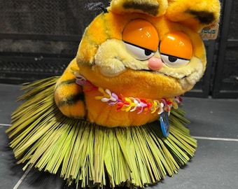 Vintage 1981 Garfield Hawaii Hula Plush Dakin Keiki Toys 31-1615 Straw Hat NOS