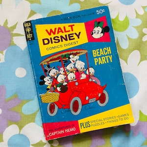 Vintage 1970&#39;s Walt Disney Comics Digest Beach Party 1972 Issue Mickey and Friends Retro Kid&#39;s Book Walt Disney Productions Memorabilia Fun!