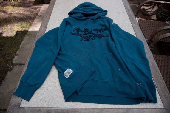 blue roots sweater
