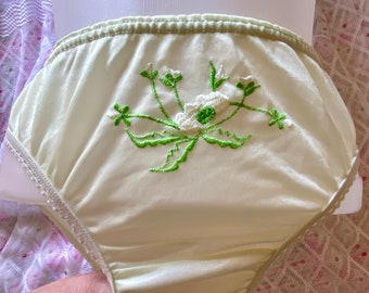 Vintage 1970s Pale Green Nylon Pants with Floral Motif, Panties, Knickers, Lingerie, Underwear