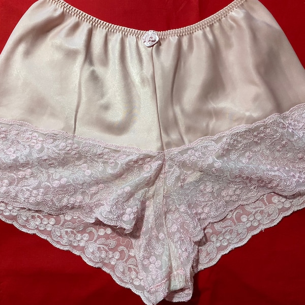 Vintage c. 1990s dusty pink silky French Knickers, Tap Pants, Lingerie