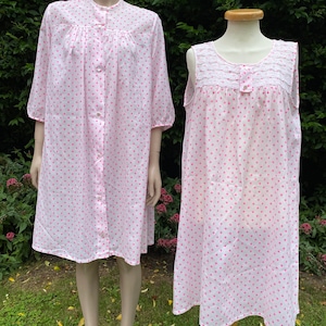 Vintage 1960s Pink and White Polka Dot Two Piece Baby Doll Peignoir Set. Nightie and Wrap, Robe, Lux Lux, Nightwear, Lingerie.