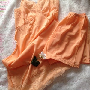 Vintage 1950s, 1960s Peach Knickers, Tap Pants, Panties. Lingerie, Underwear, Nylon. image 10
