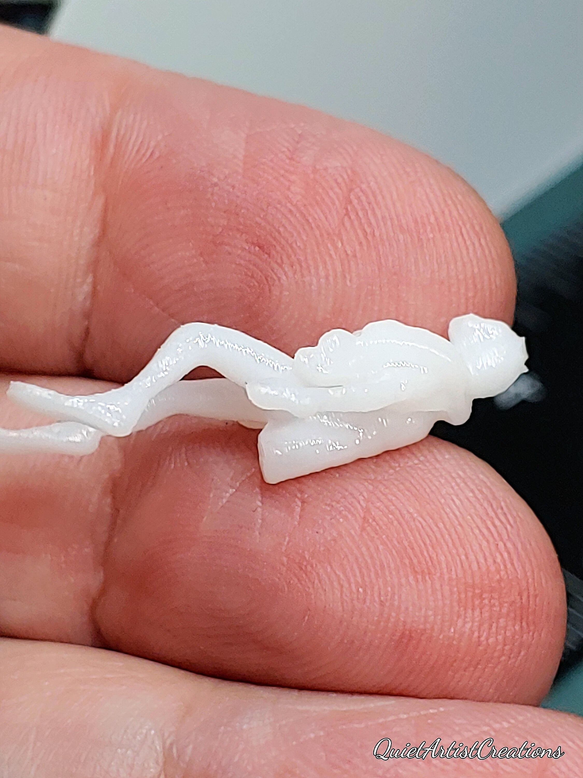 Large Diver, 3D Resin Figure, 11x8x31mm For Resin, Jewelry Making, Dioramas Decorations, 1 pc. (T5-39)