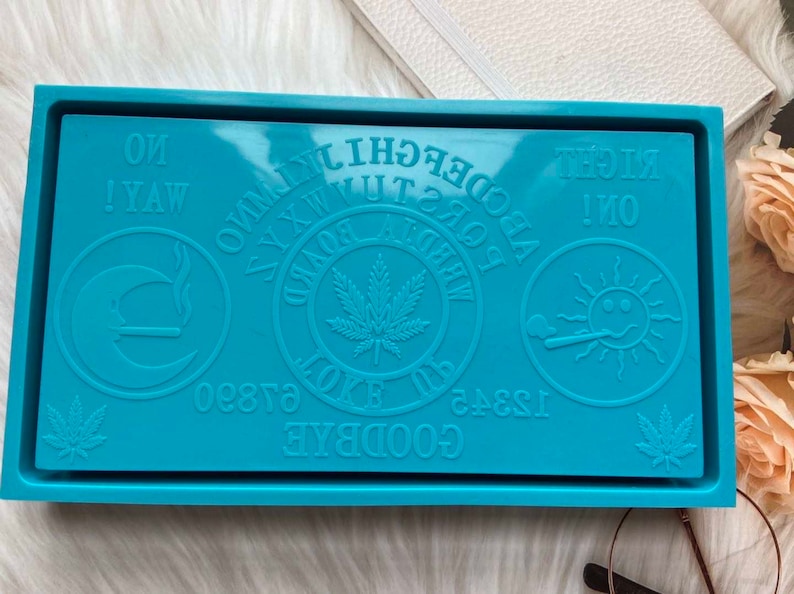 Weedja Board Tray Mold 