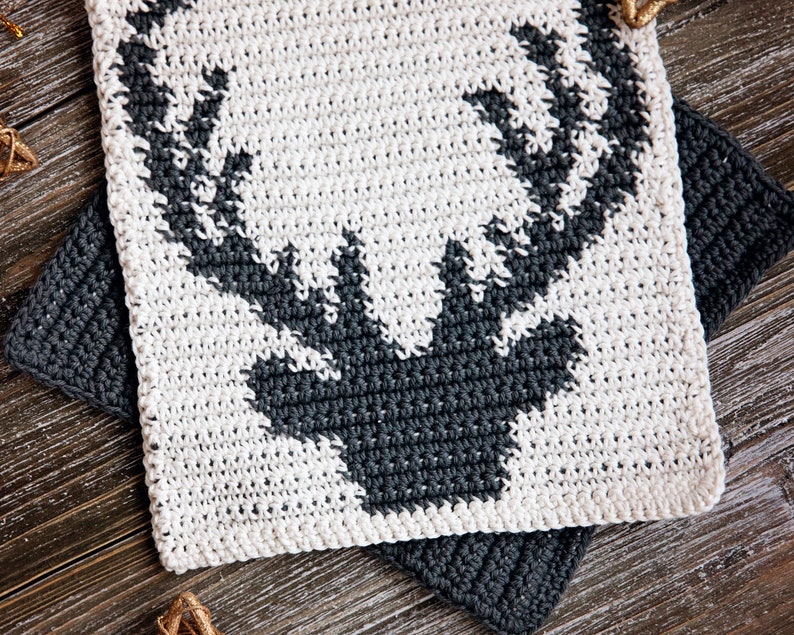 Christmas Potholder Crochet Pattern Hot Pad Tapestry Crochet Pattern Reindeer & Snowflake image 3
