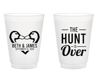 Hunting Themed Wedding Frosted Cup, Personalized Wedding Frosted Cup Favor, Personalized Plastic Cup Wedding Favor, Custom Frosted Cup (520)