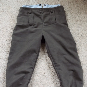 18th Century Moleskin Breeches, re-enactment & theatrical, Darcy Regency and Georgian, historical fall-front detail