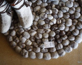 Felt stone carpet felted rug pebbles