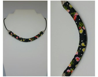 "Flower", crochet beads necklace