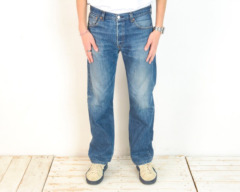Vintage LEVI STRAUSS Men 501 W34 L32 Regular Fit Straight Blue Jeans