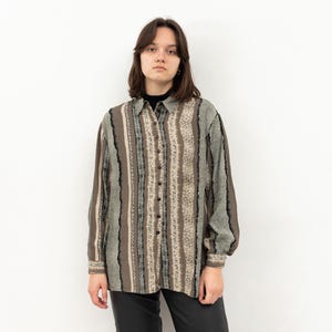 Vintage 80&#39;s womens l button up over shirt, long sleeved blouse patterned funky retro green brown summer collared oversized animal print 3v