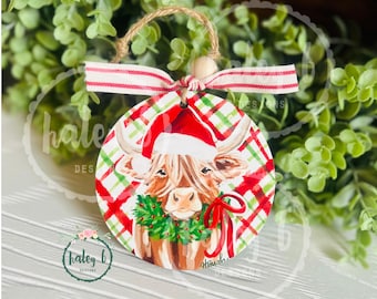 Christmas Cow Ornament, Highland Cow Ornament, Cow Ornament, Christmas Animals, Cow Painting, Cow Art, Highland Cow Santa Hat