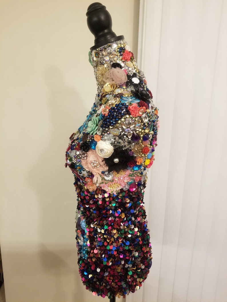 Embellished Mannequin Dress Form with Detachable Floral Train image 7