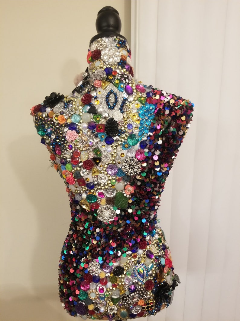 Embellished Mannequin Dress Form with Detachable Floral Train image 6