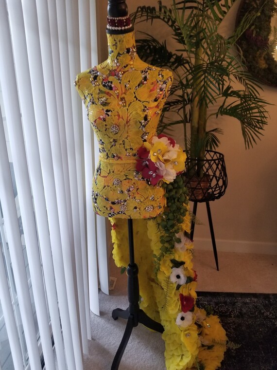 Embellished Mannequin Dress Form With Detachable Floral Train - Etsy