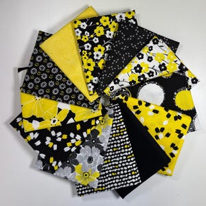 FABULOUS CONTRAST! Black and Yellow Fat Quarter Bundle (12)