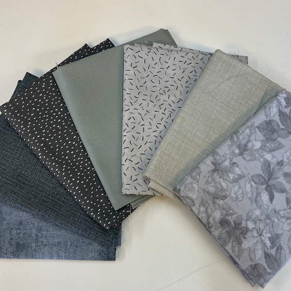 Shades of Gray fat quarter bundle (7)