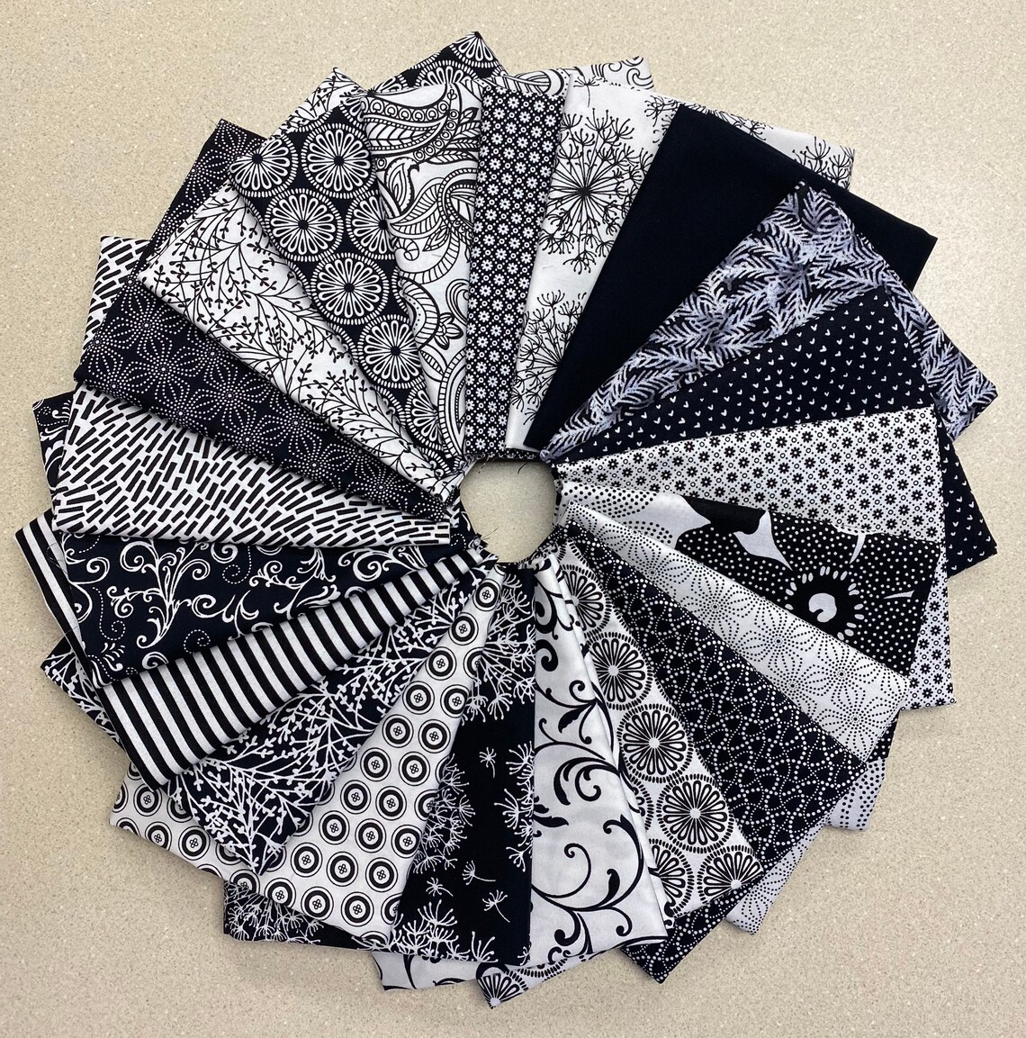 Black and White fat quarter bundle 21 Etsy