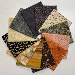 STRIKING! Earth Tones Bali Fat Quarter Bundle (12)