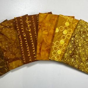 Golden Batiks Fat Quarter Bundle: 100% Cotton Fabric (6)