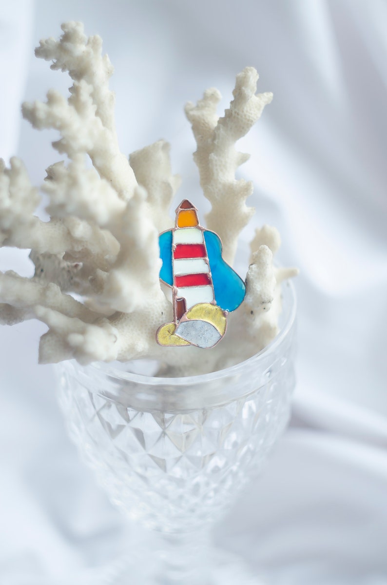 Lighthouse, Lighthouse brooch, Ocean jewelry, Sea brooch, Gift for her, Beach jewelry, Seascape, Nautical brooch, Handmade brooch. image 4