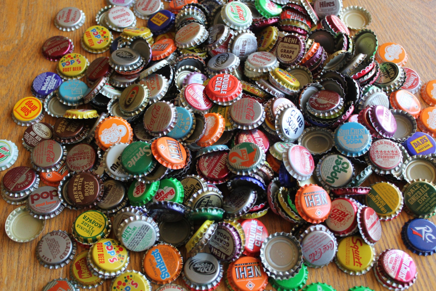 200 Vintage Bottle Cap Lot Etsy